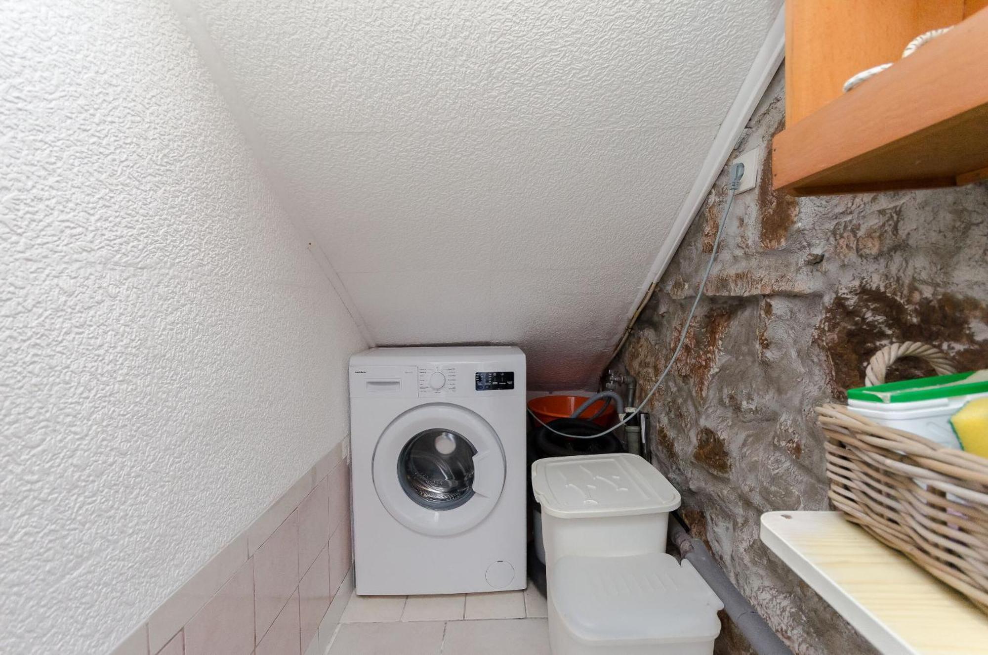 Holiday Home Ana- With Pool Kornic Bagian luar foto